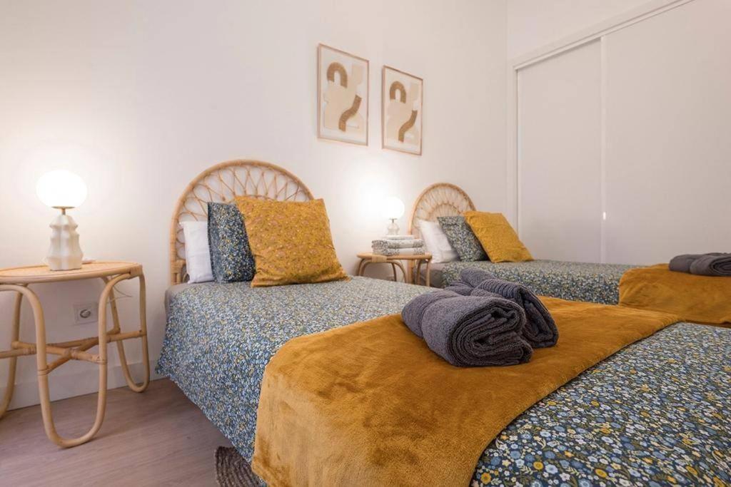 Ferienwohnung Apartamento De Lujo En Gran Via Madrid Exterior foto